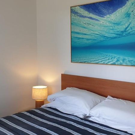 Wyuna Beachfront Holiday Apartments Gold Coast Esterno foto