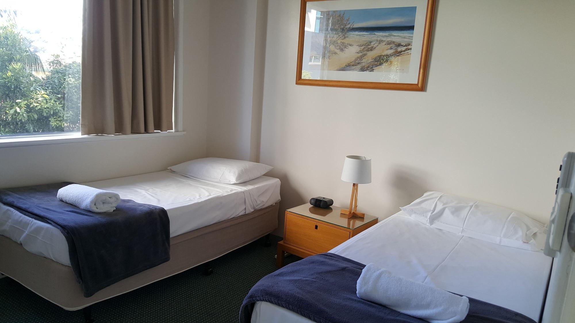 Wyuna Beachfront Holiday Apartments Gold Coast Esterno foto