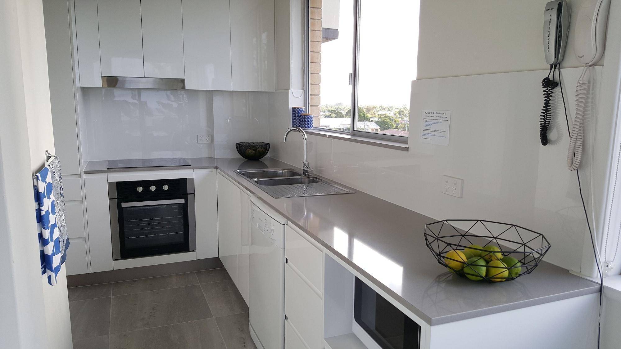 Wyuna Beachfront Holiday Apartments Gold Coast Esterno foto