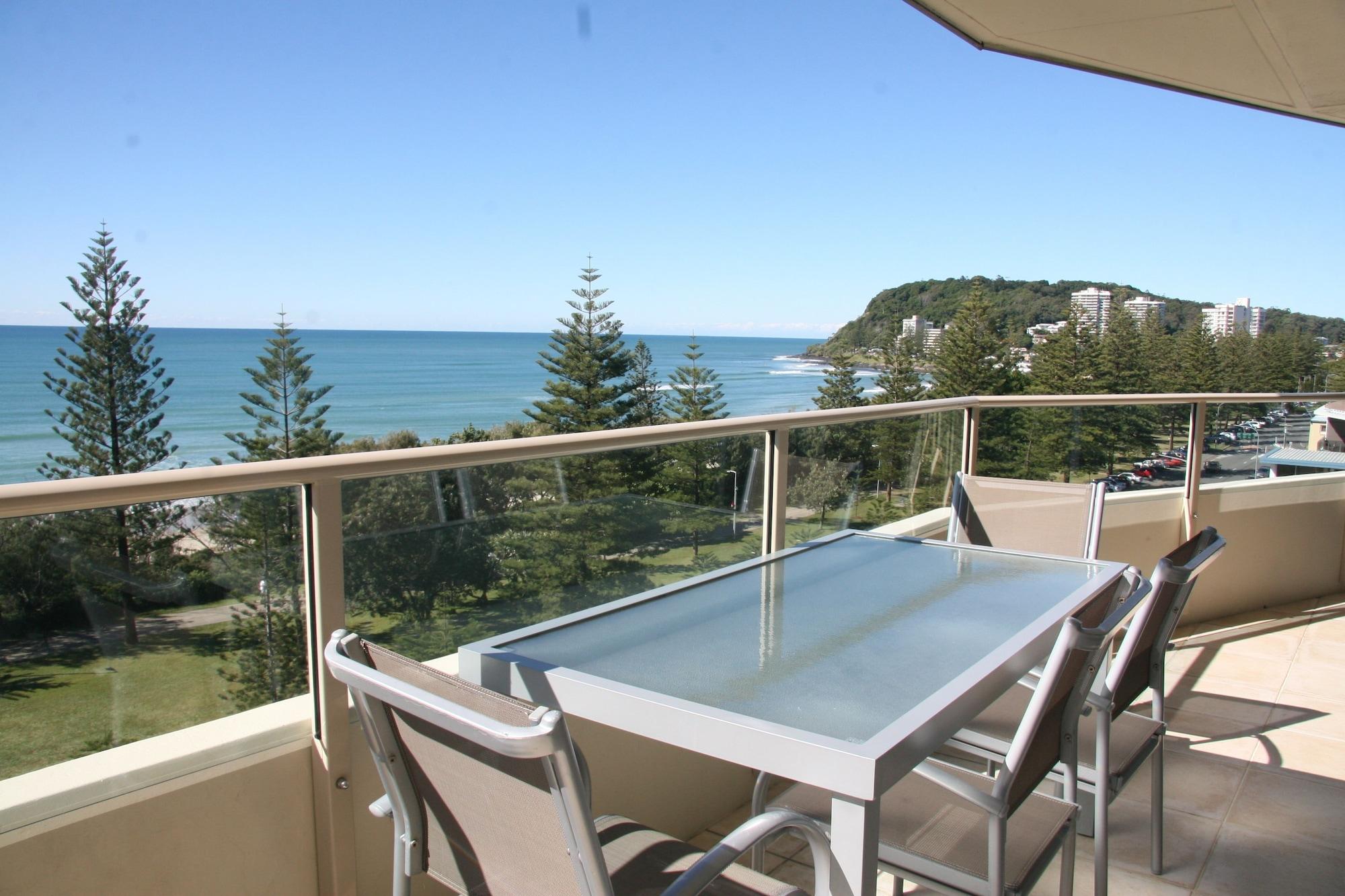 Wyuna Beachfront Holiday Apartments Gold Coast Esterno foto