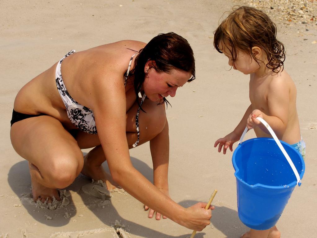Wyuna Beachfront Holiday Apartments Gold Coast Esterno foto